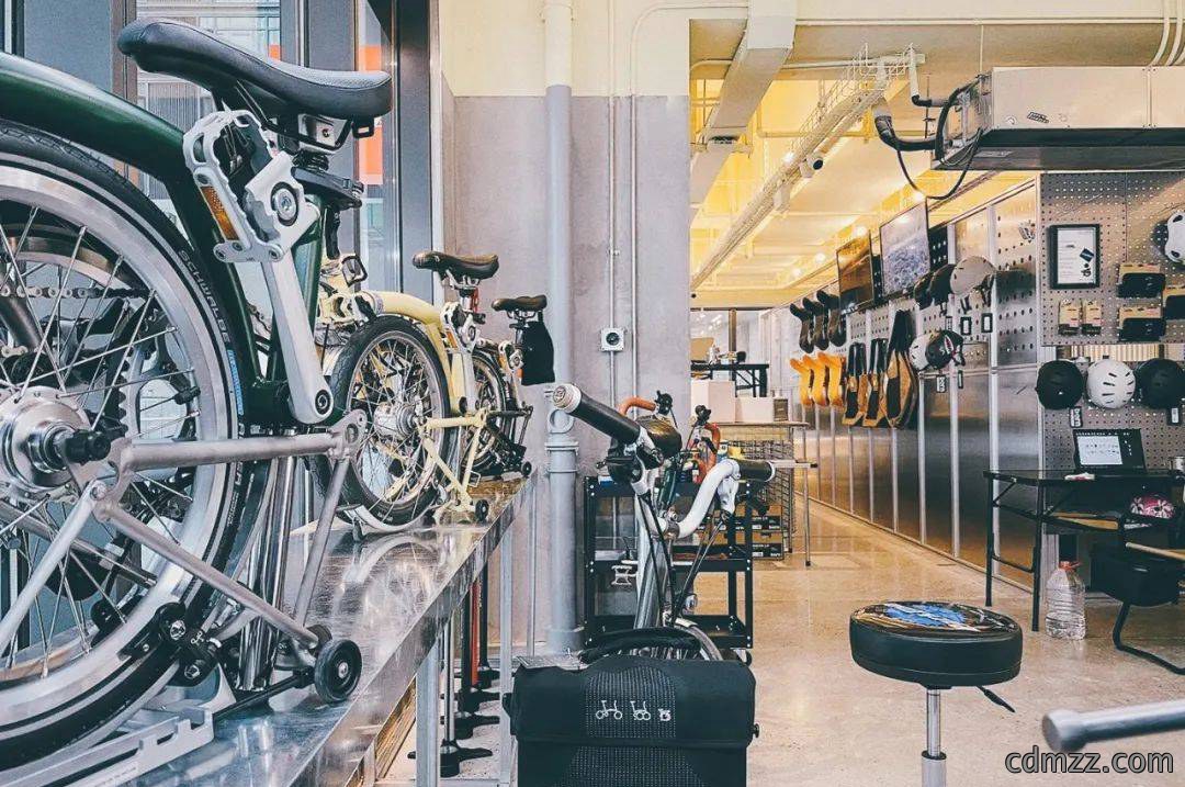 露营装备店装修效果图
